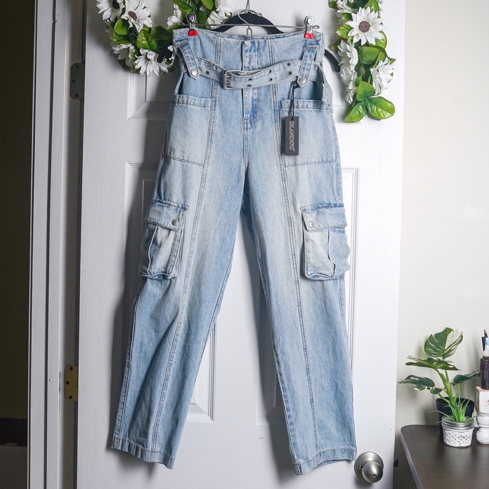 Blank NYC Cargo Jeans Straight Leg Belted NWT Steal the Show size 25